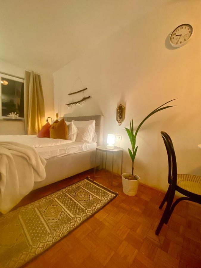 Modern Couples Coastal Getaway Mm Lejlighed Crikvenica Eksteriør billede