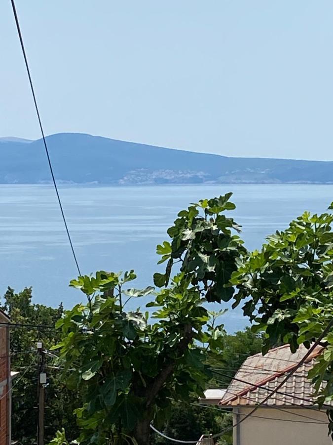 Modern Couples Coastal Getaway Mm Lejlighed Crikvenica Eksteriør billede