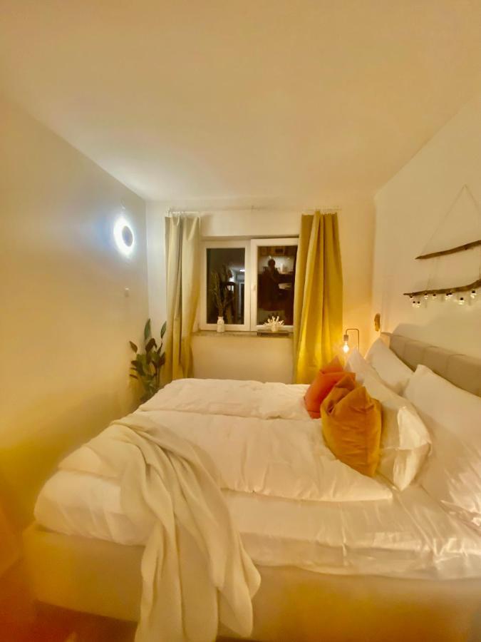 Modern Couples Coastal Getaway Mm Lejlighed Crikvenica Eksteriør billede