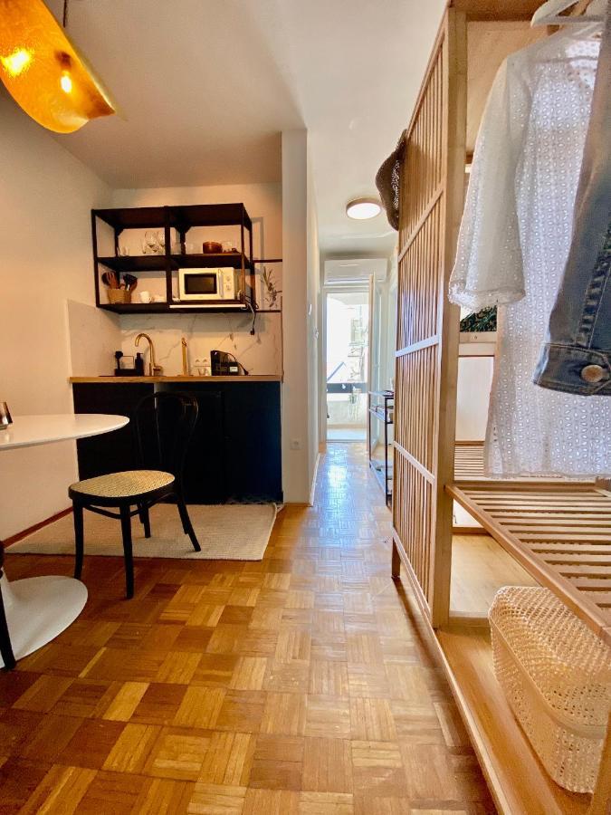 Modern Couples Coastal Getaway Mm Lejlighed Crikvenica Eksteriør billede