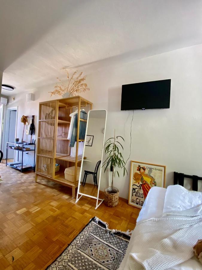 Modern Couples Coastal Getaway Mm Lejlighed Crikvenica Eksteriør billede