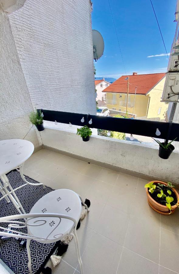 Modern Couples Coastal Getaway Mm Lejlighed Crikvenica Eksteriør billede